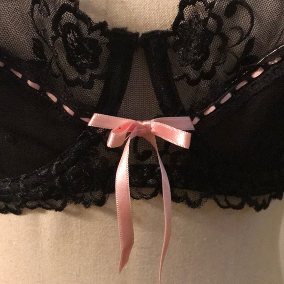 EUC NWOT? Adore Me Unlined Black Bra - Picture 2 of 7